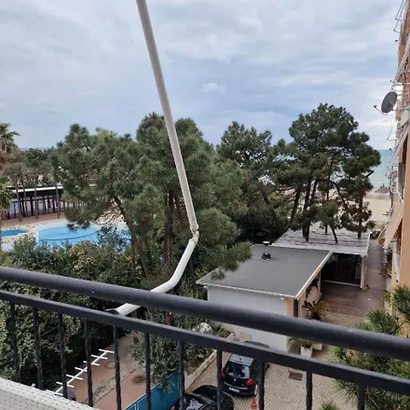 公寓 Seaside Durres Shkembi Zone 格勒姆